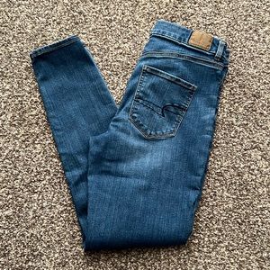 American eagle curvy jeans